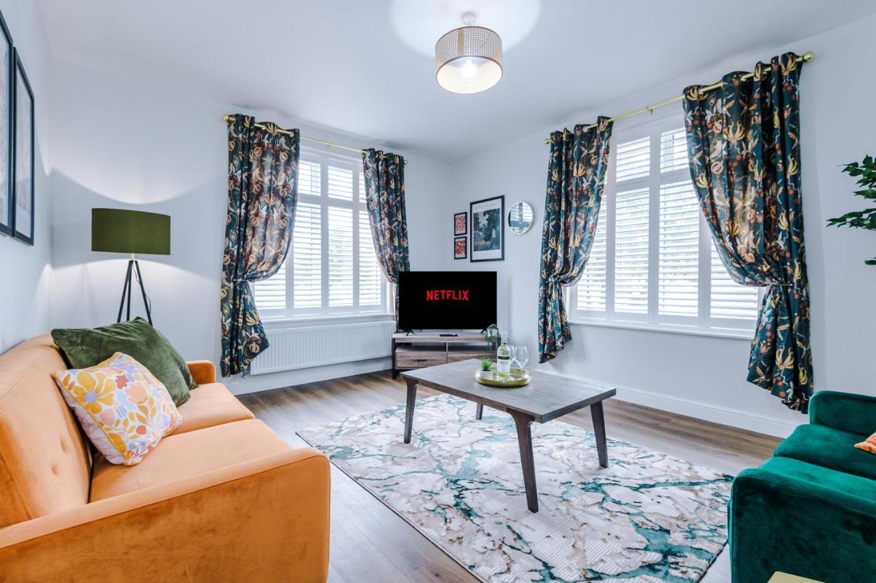 Parkview Place Serviced Apartment Ковентри Экстерьер фото