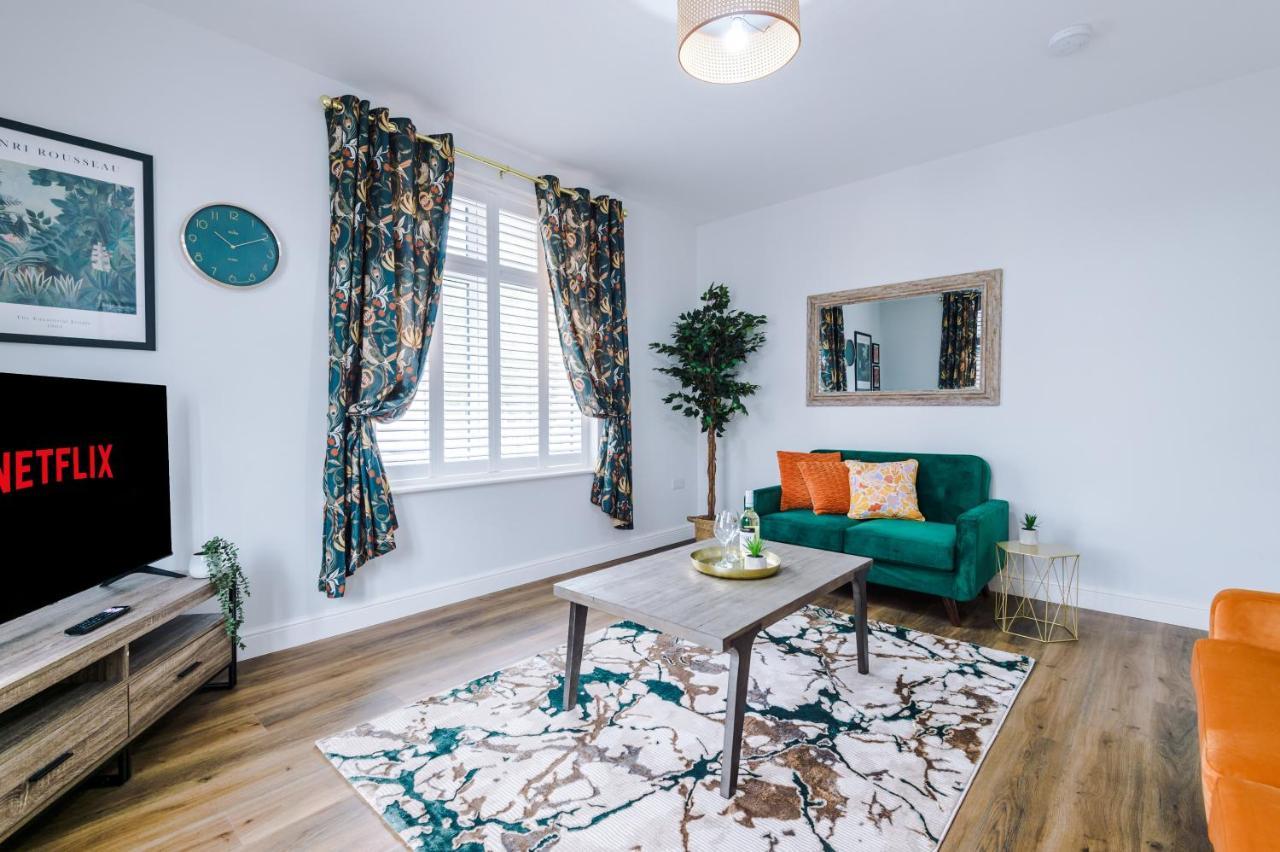 Parkview Place Serviced Apartment Ковентри Экстерьер фото